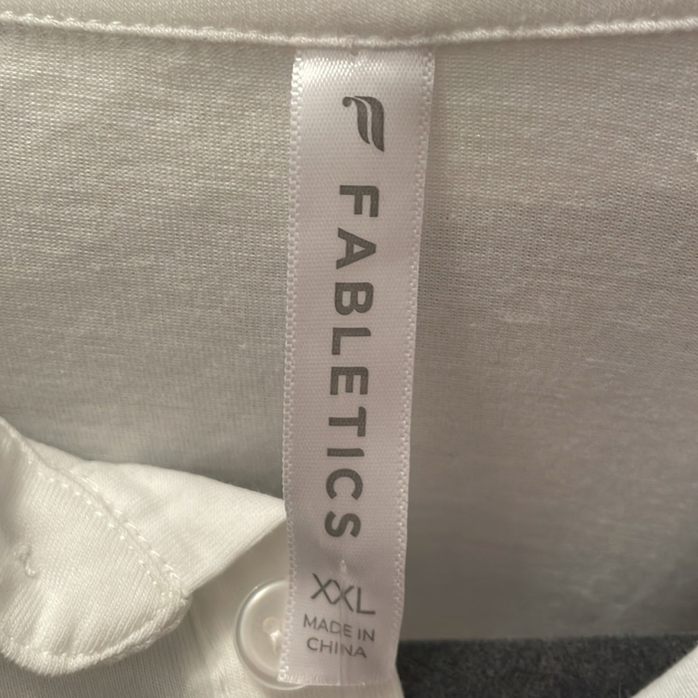 NWT FABLETICS CROP SHIRT SIZE XXL White Cropped Polo Shirt - Picture 4 of 6